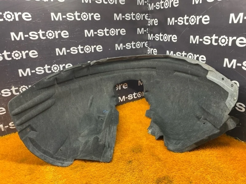 Подкрылок Volvo XC60 2011 31298150 DZ44 B4204T6, передний левый