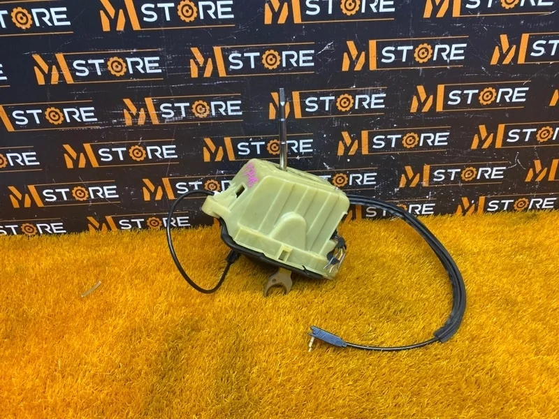 Селектор АКПП Mercedes-Benz C-Class 2010 A2042675824 W204 271.860