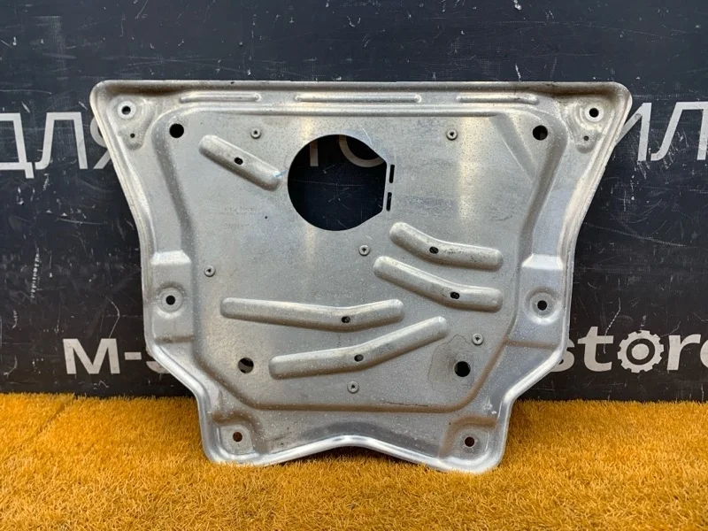 Защита двигателя BMW X5 2013 31116853814 F15 N57D30A