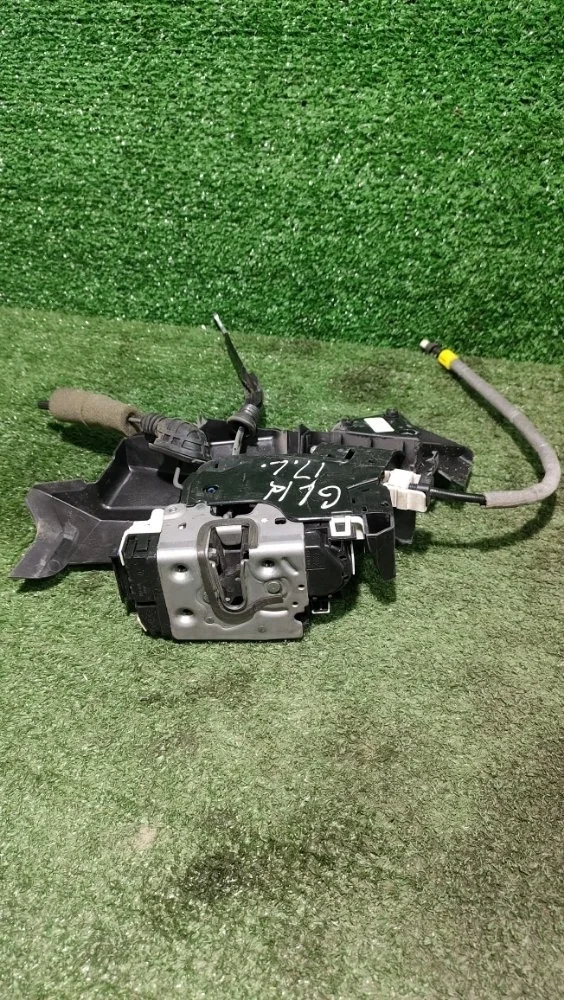 Замок двери Mercedes GLK 2013 A2047202735 276.957, передний левый