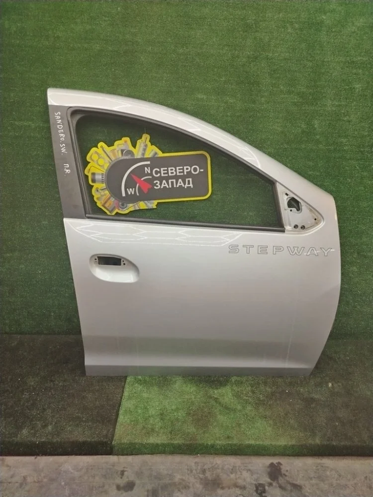 Дверь Renault Sandero Stepway 2018 801008681R X52 K7M812, передняя правая