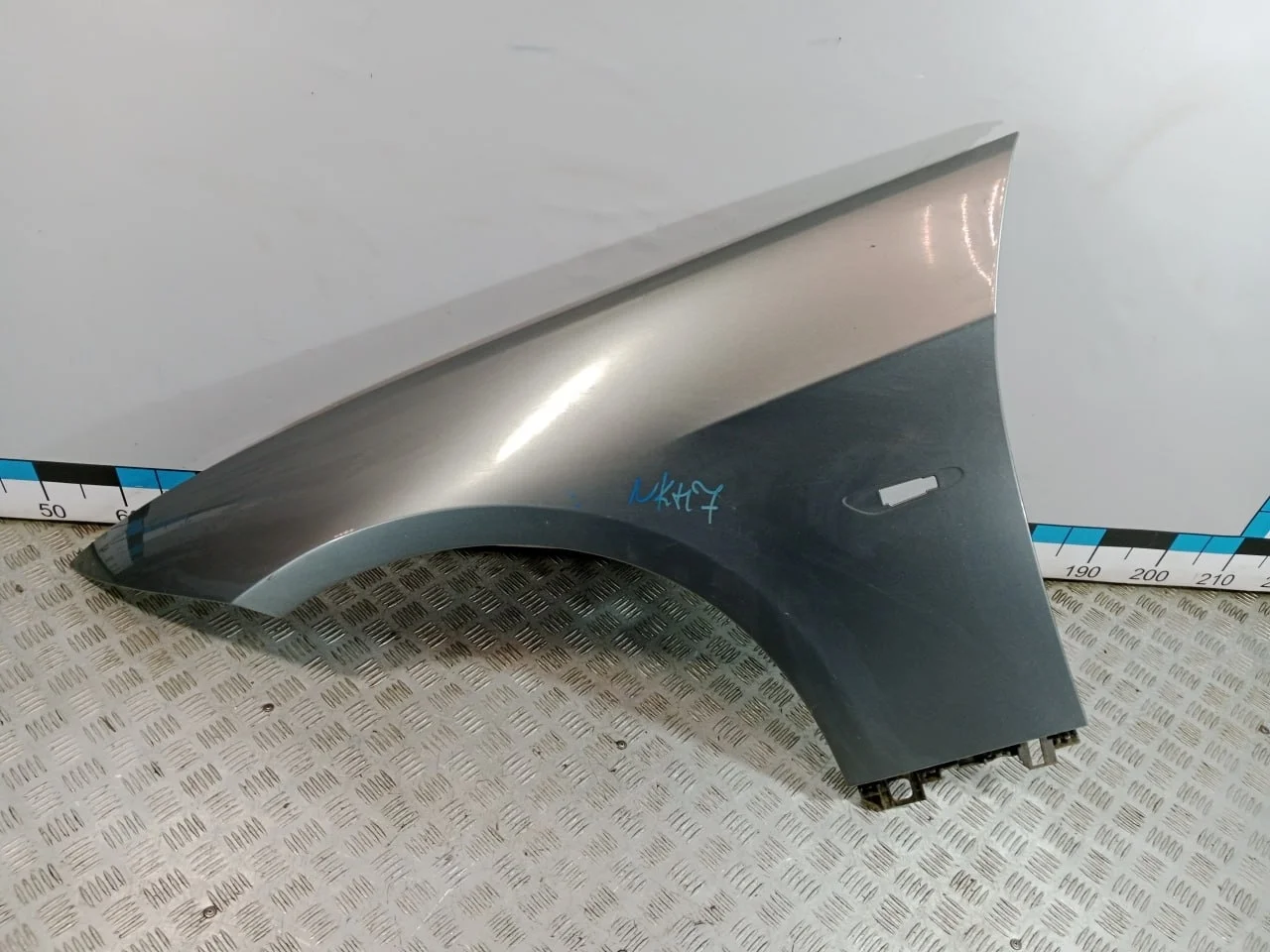 [Б/У] Крыло переднее левое BMW E92 [Код: 00685668 ]