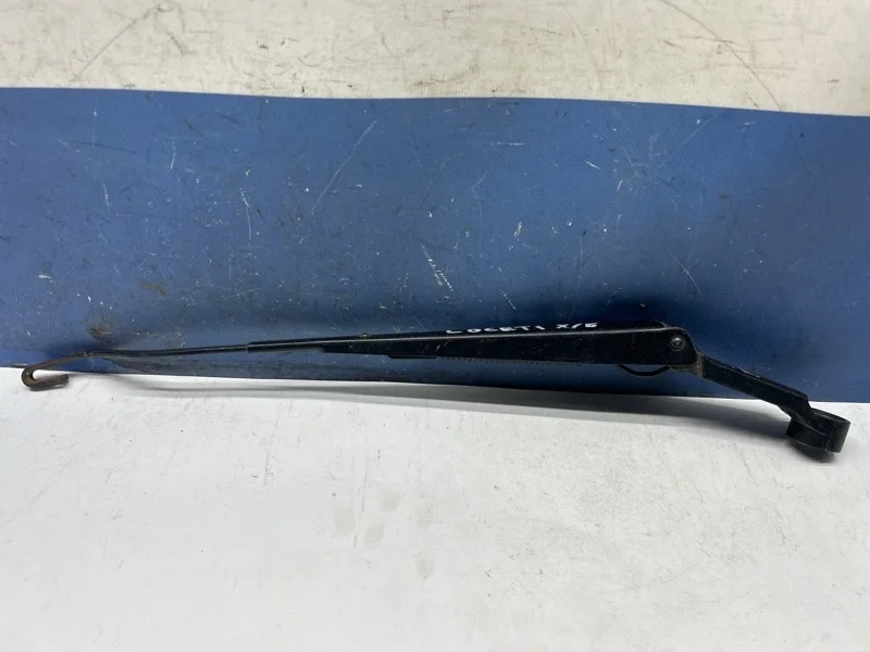 Поводок дворника Chevrolet Lacetti 2010 95211018 J200, передний левый