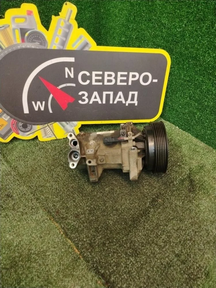 Компрессор кондиционера Renault Sandero Stepway 2018 8201025121 X52 K7M812