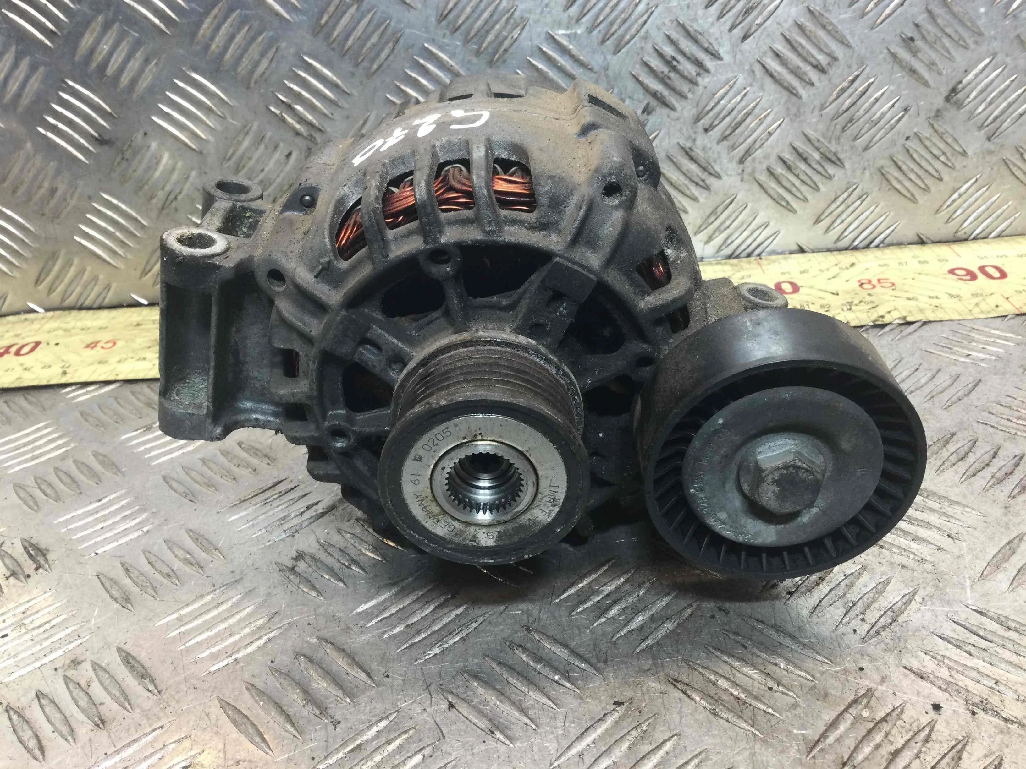 Генератор BMW 3-Series 3-Series E46 1998 - 2006 бензин 2.0 i Механика Седан