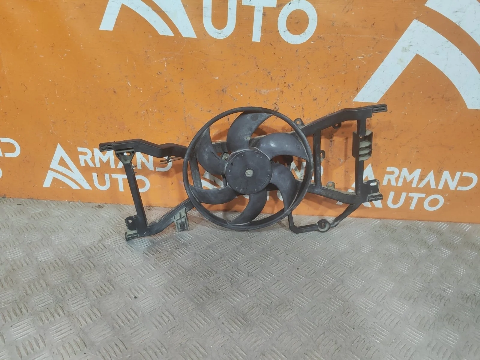 Вентилятор радиатора Lada X-RAY 2015-нв