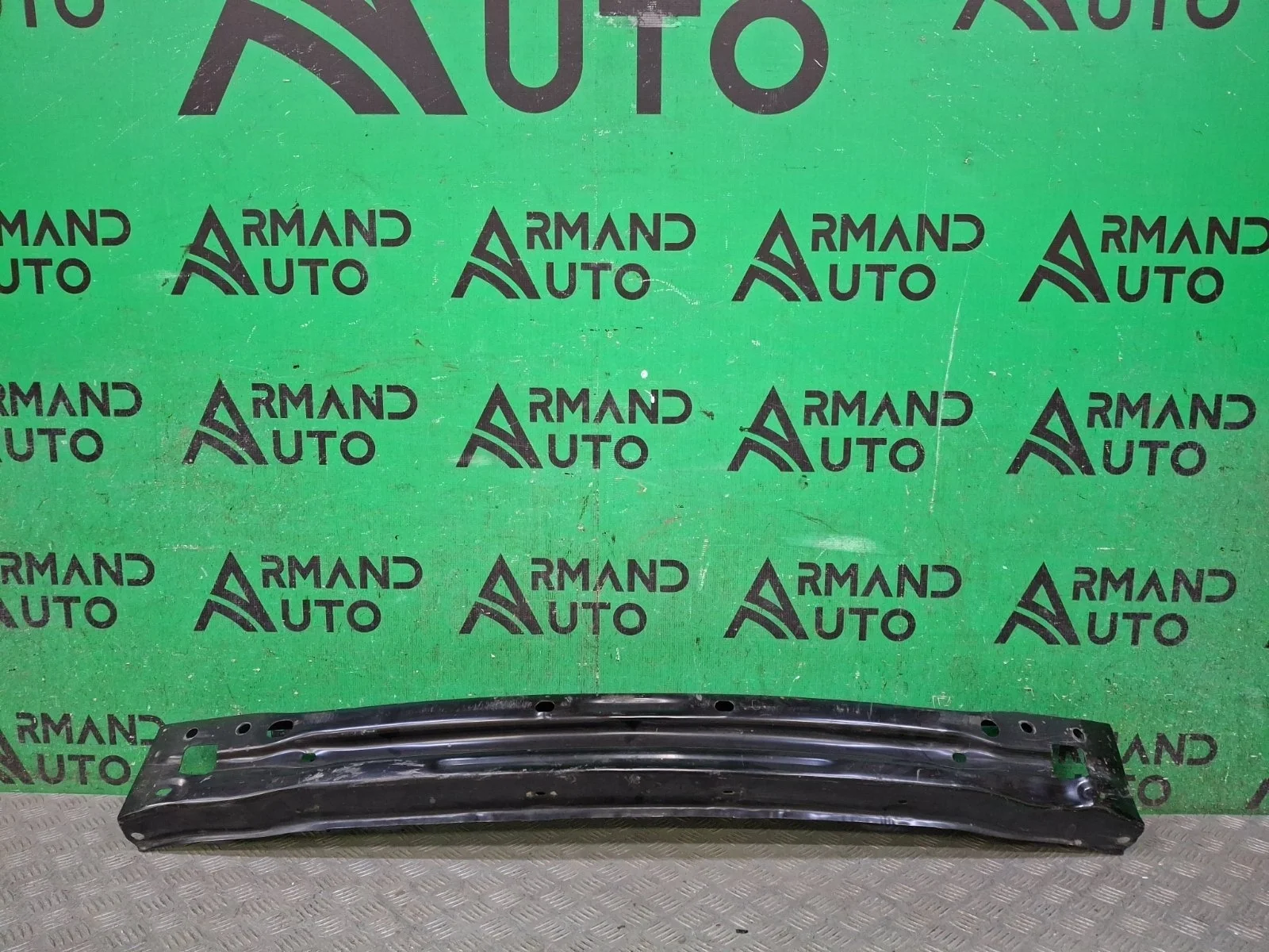 Усилитель бампера Toyota Camry 2017-нв 8 XV70