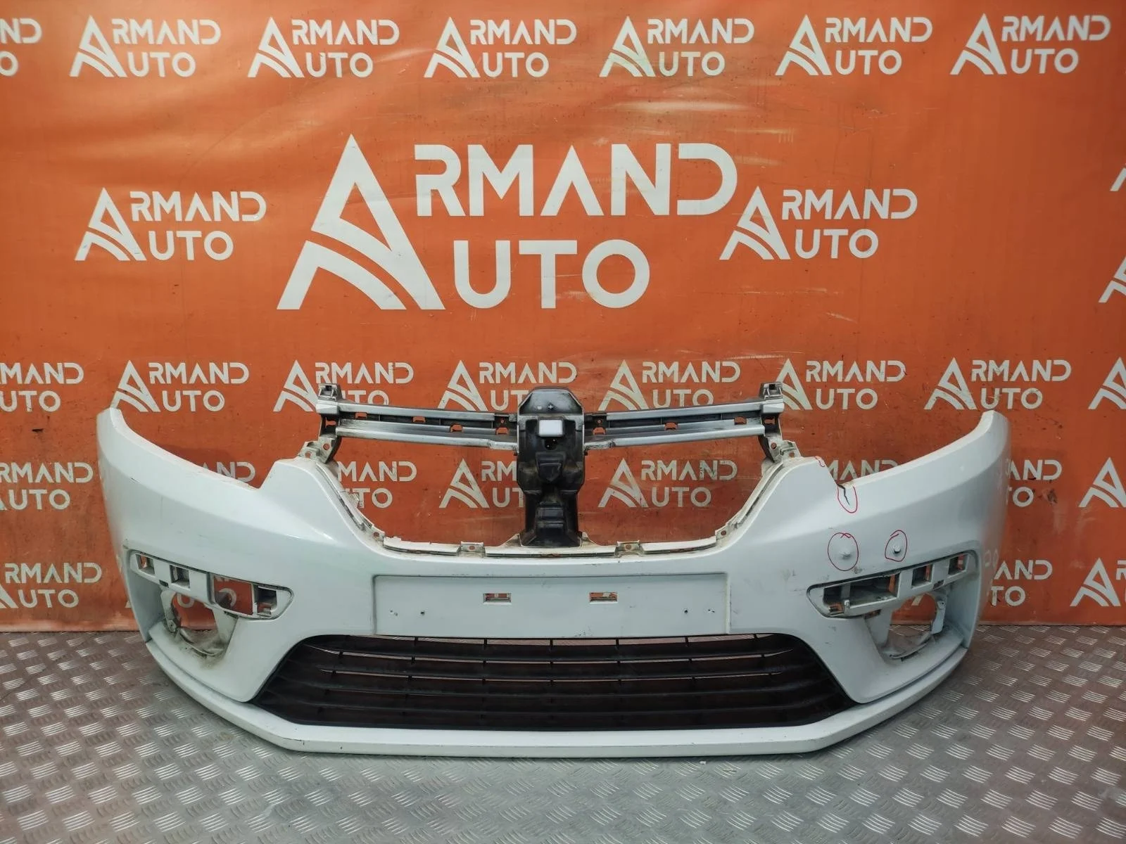 Бампер RENAULT Logan 2018-2022