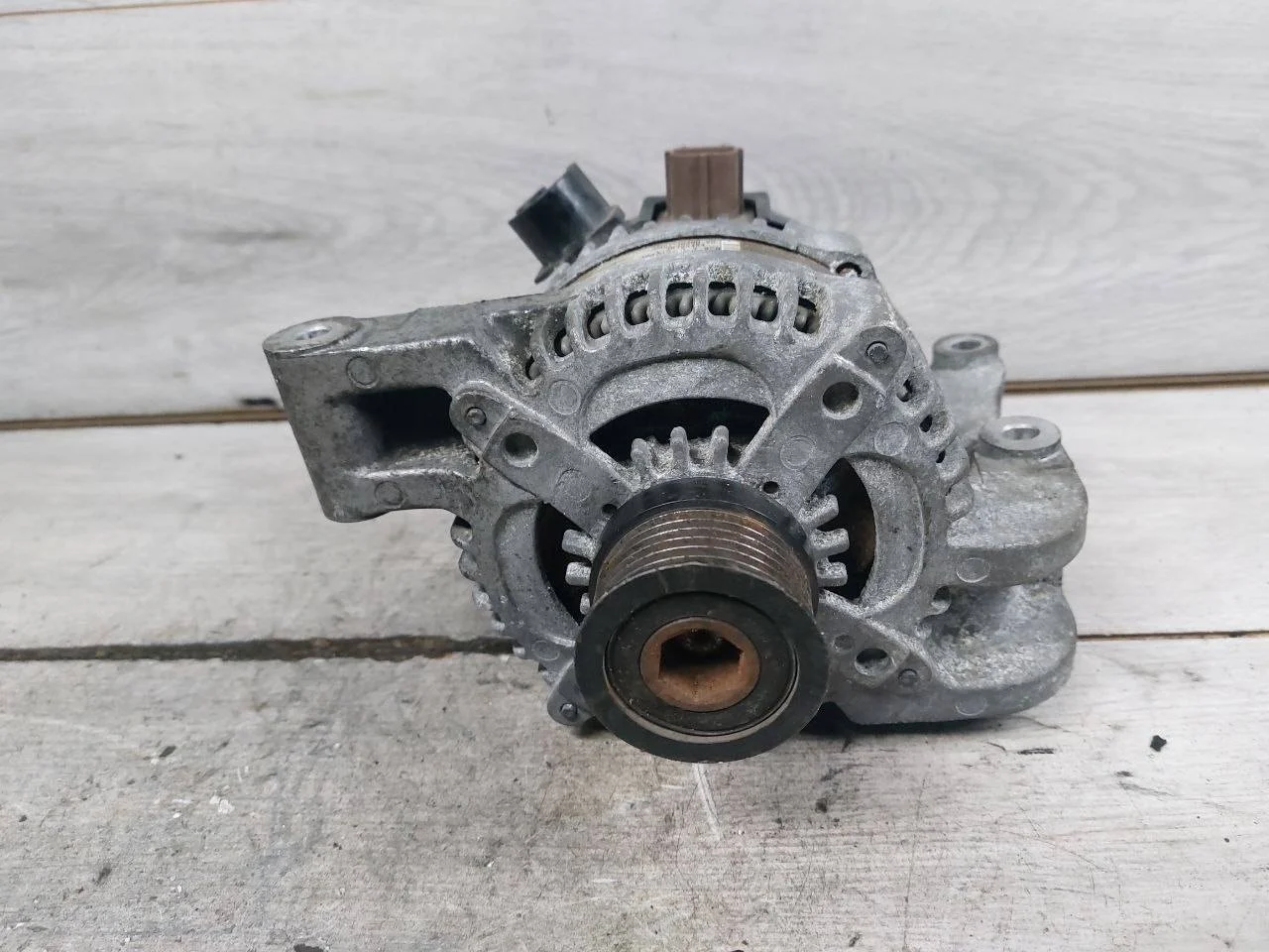 генератор Ford Focus 2