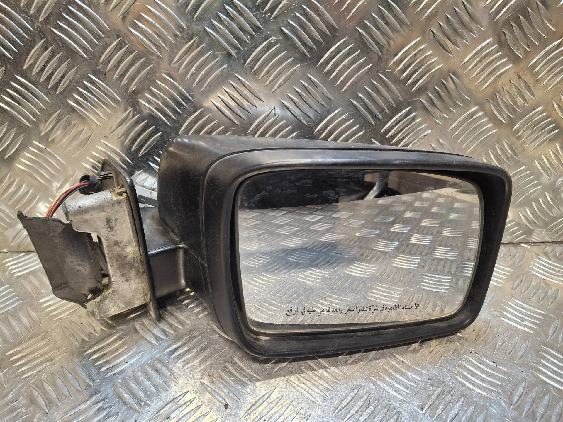 зеркало наружное правое Land Rover Discovery 3 L319  не крашен