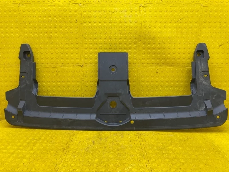 Накладка AUDI Q7 2016 4M0807081 4MB CVM 011869