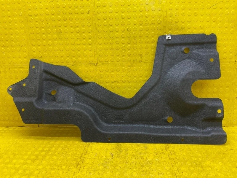 Защита днища AUDI Q7 2016 4M0825214J 4MB CVM 011869, правая