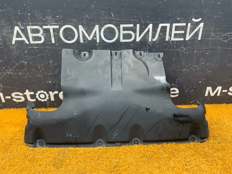 Защита двигателя Volkswagen Touareg 2012 7P0825235 7P CGR