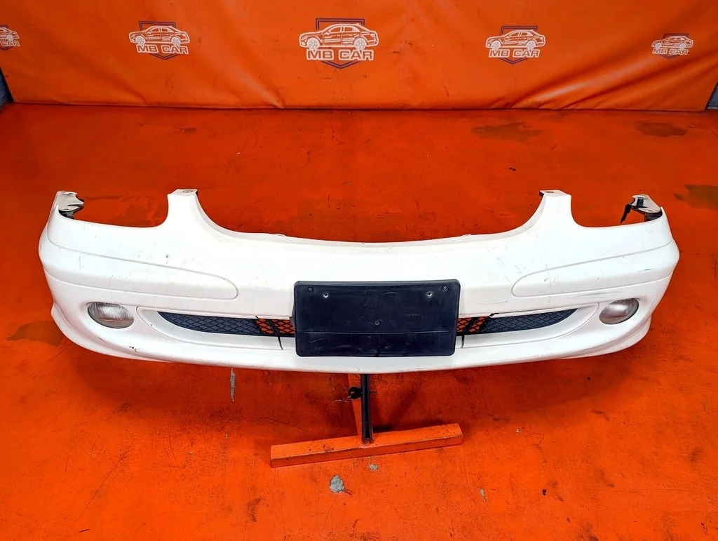 Бампер передний Mercedes-Benz