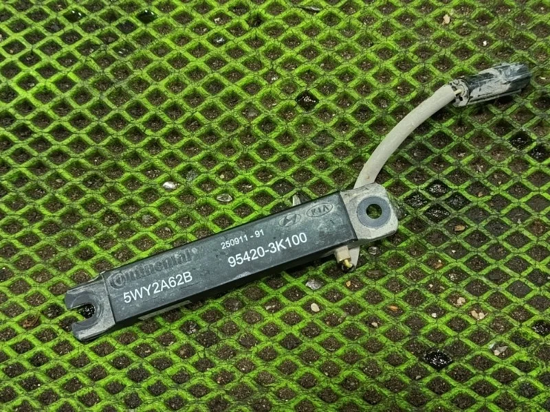 Антенна иммобилайзера Kia Rio 3 2012 954203K100 СЕДАН G4FC