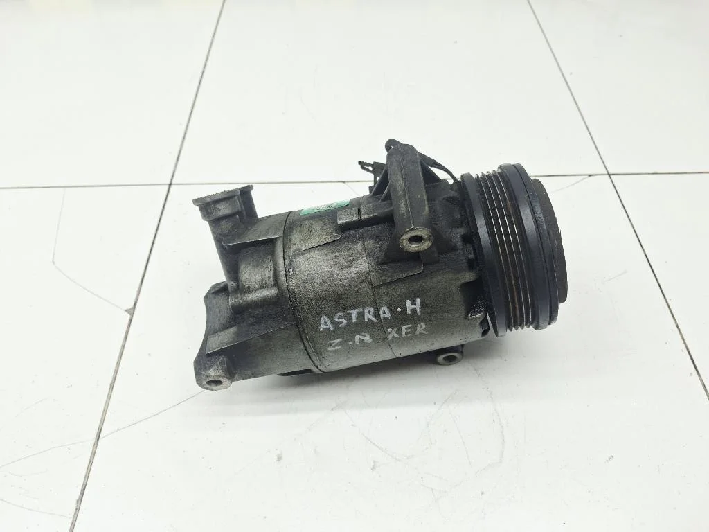 Компрессор кондиционера Opel Astra H
