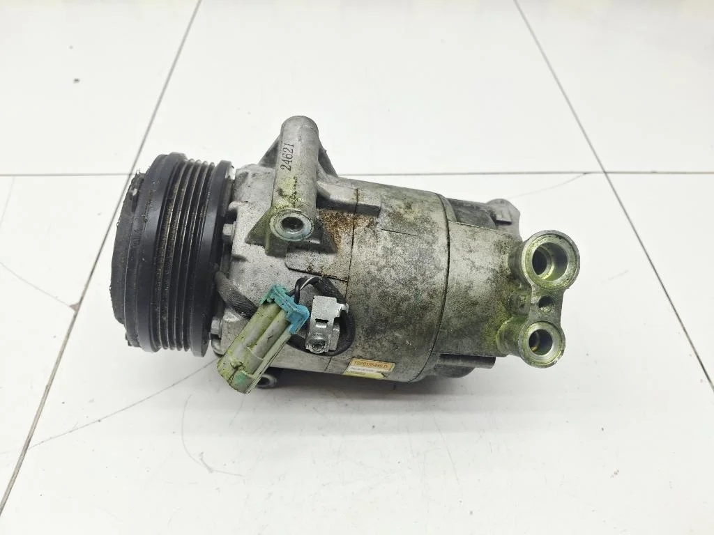 Компрессор кондиционера Opel Astra H