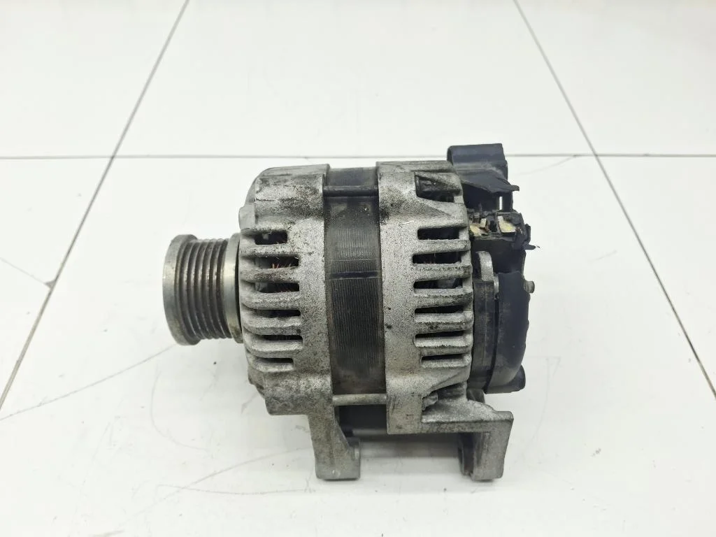 Генератор Opel Astra J