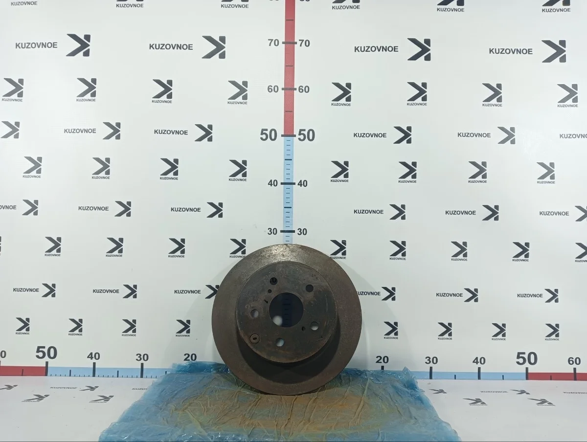 Тормозной диск Toyota Rav4 2013 XA40