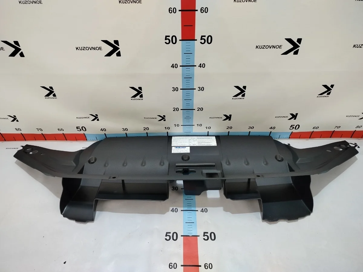 Накладка замка капота Toyota Land Cruiser 2016 J200