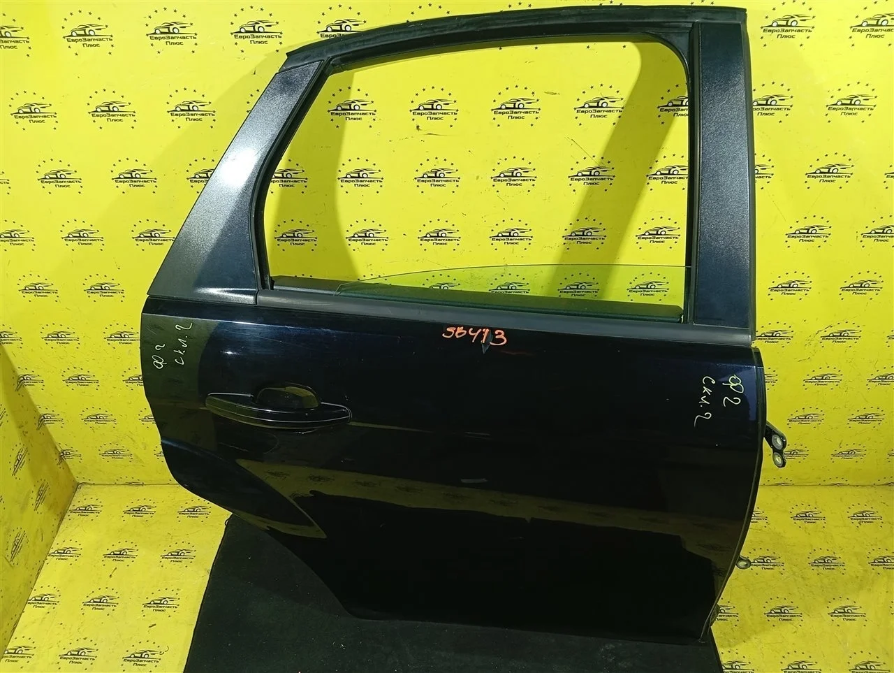 Дверь Ford Focus 2 1702408, задняя правая