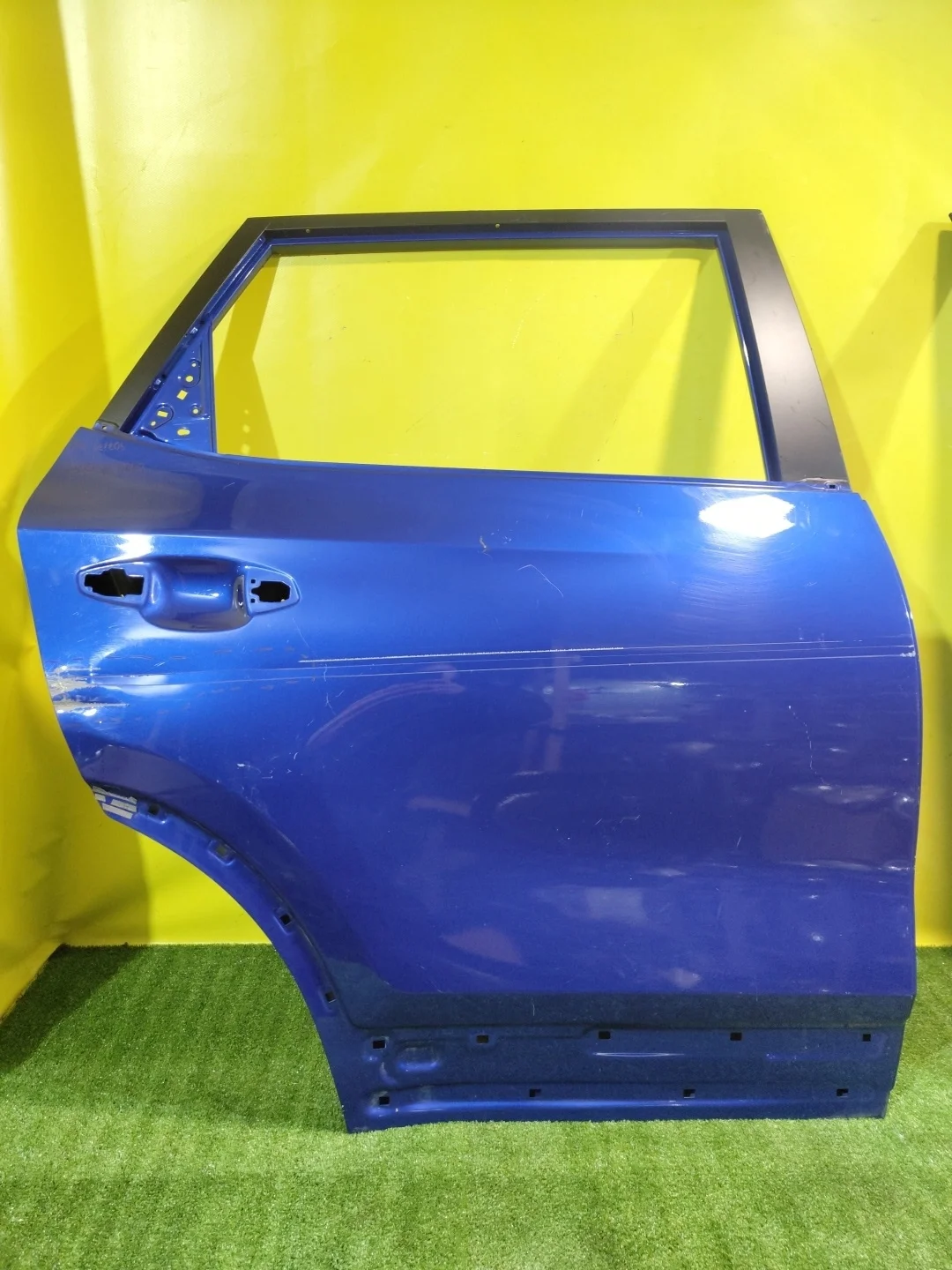 Дверь задняя правая  Kia Seltos 2019 77004Q5000 31265