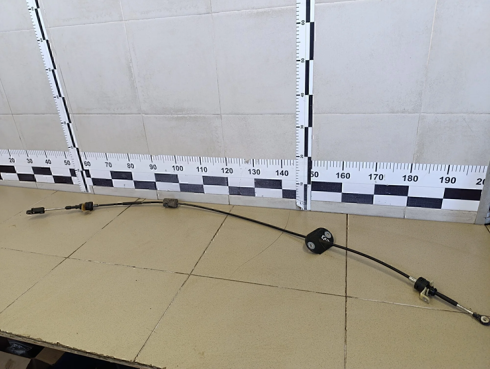 Трос КПП Kuga 2012>