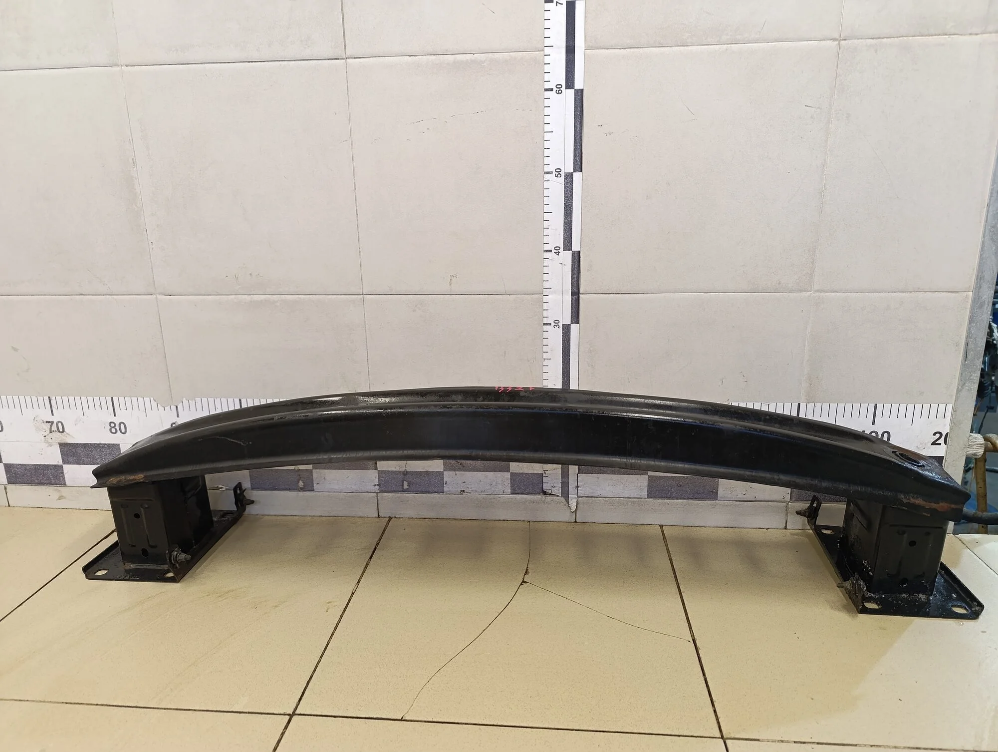 Усилитель переднего бампера Octavia (A7) 2013>