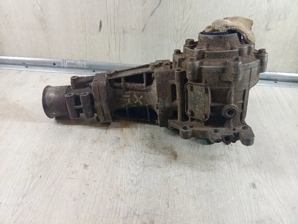 Раздатка Mitsubishi Outlander II (2005—2009)