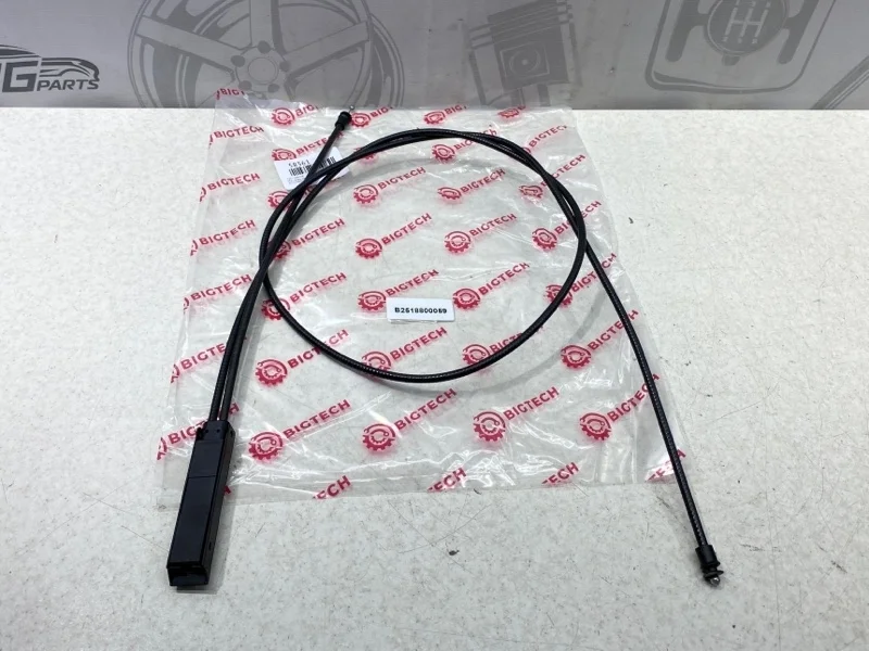 Трос капота передняя часть Mercedes-benz W251