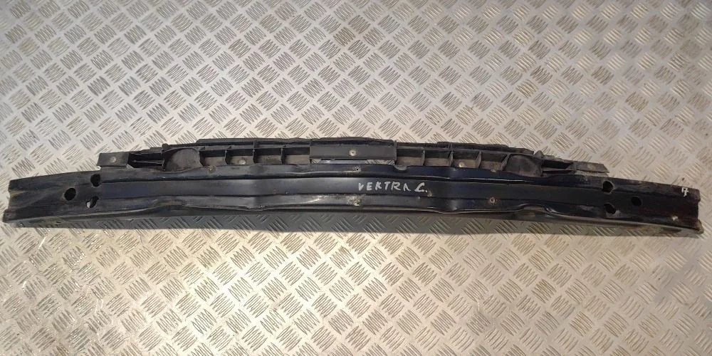 Усилитель бампера передний Opel Vectra C