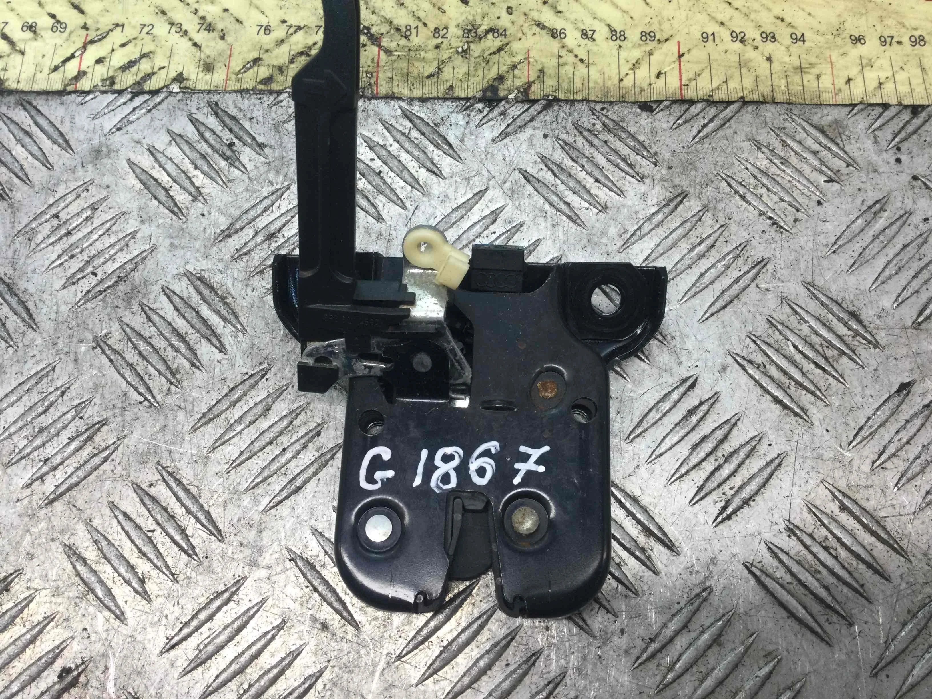 Замок багажника Audi A3 8P/8PA [рестайлинг] (2004-2008) бензин 2.0 FSI Механика 3-дв, х/б