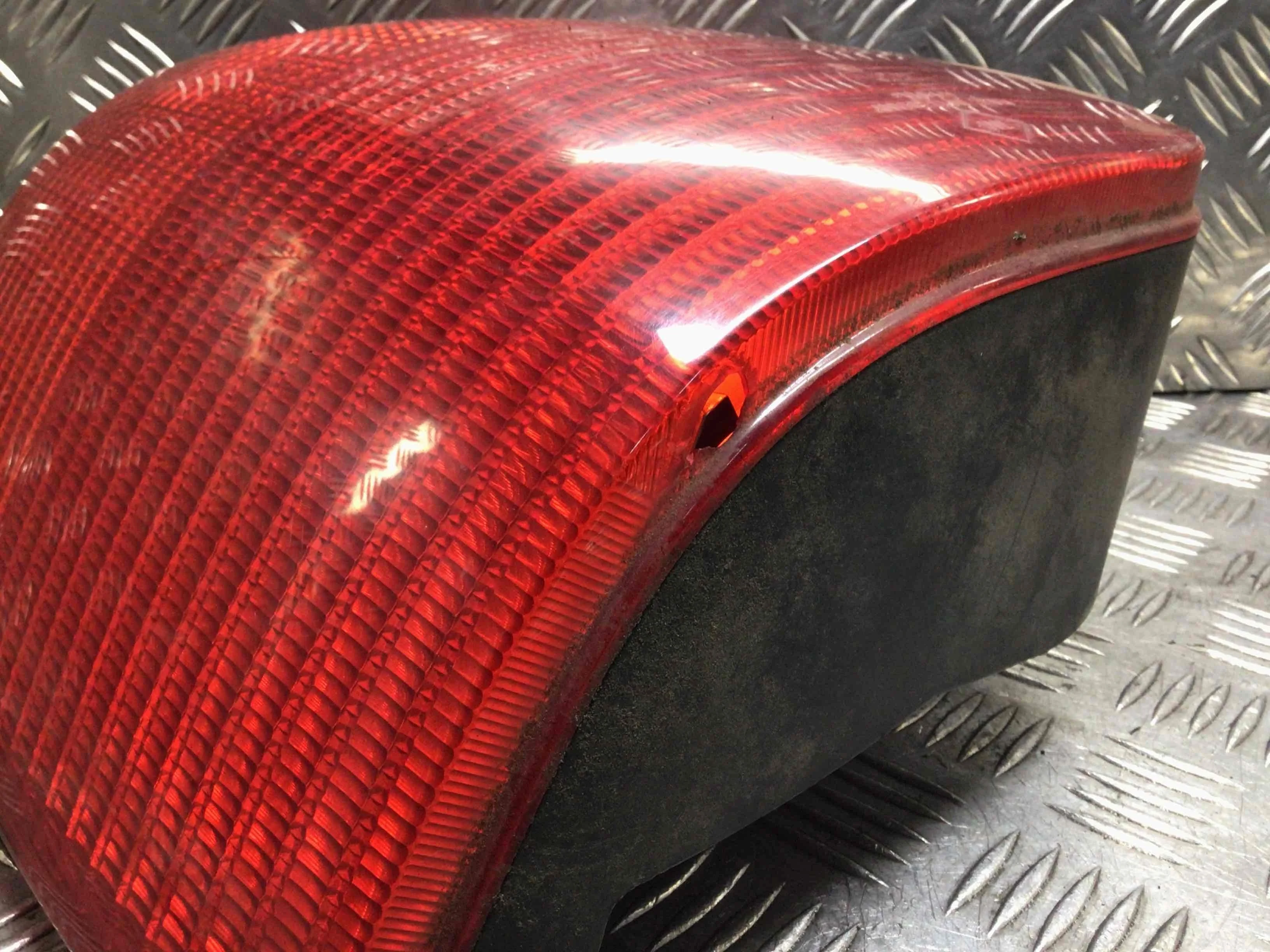 Фонарь задний правый Volkswagen Passat B5 (1996-2000) бензин 1.8 i Механика Универсал