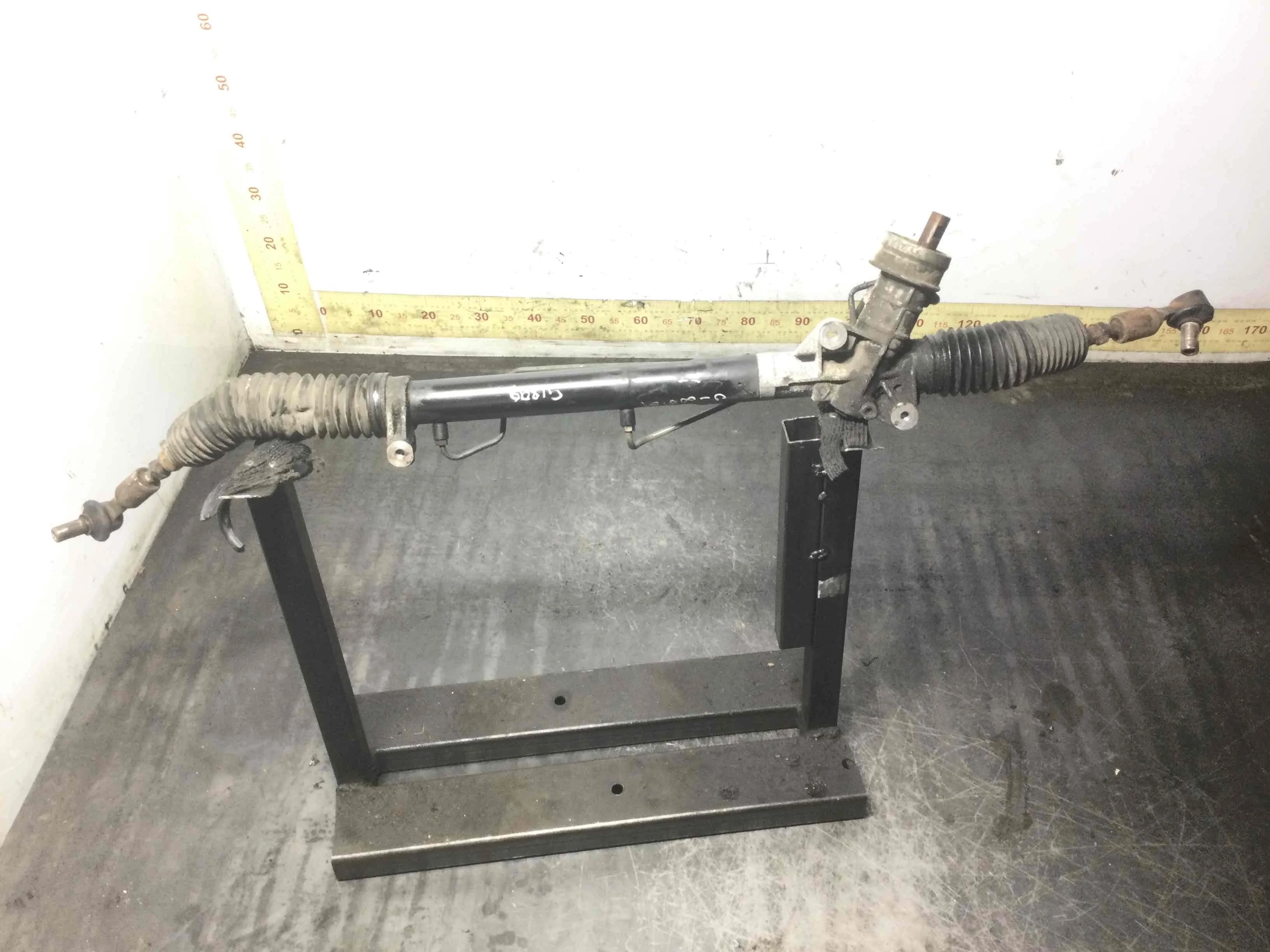 Рулевая рейка Audi A4 B5 [рестайлинг] (1999-2001) бензин 1.6 i Механика Универсал