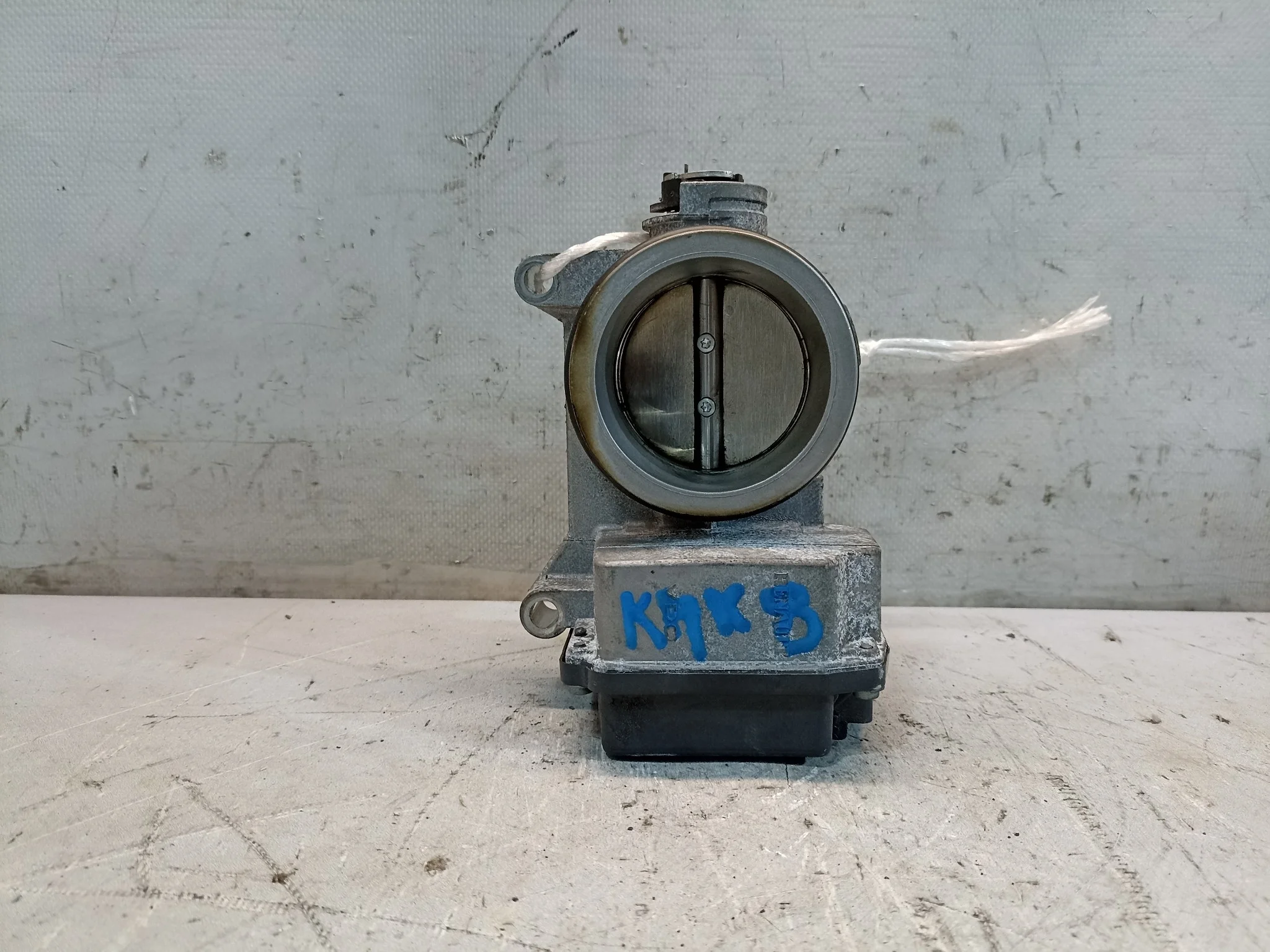 ЗАСЛОНКА ДРОССЕЛЬНАЯ NISSAN RENAULT 8200063652