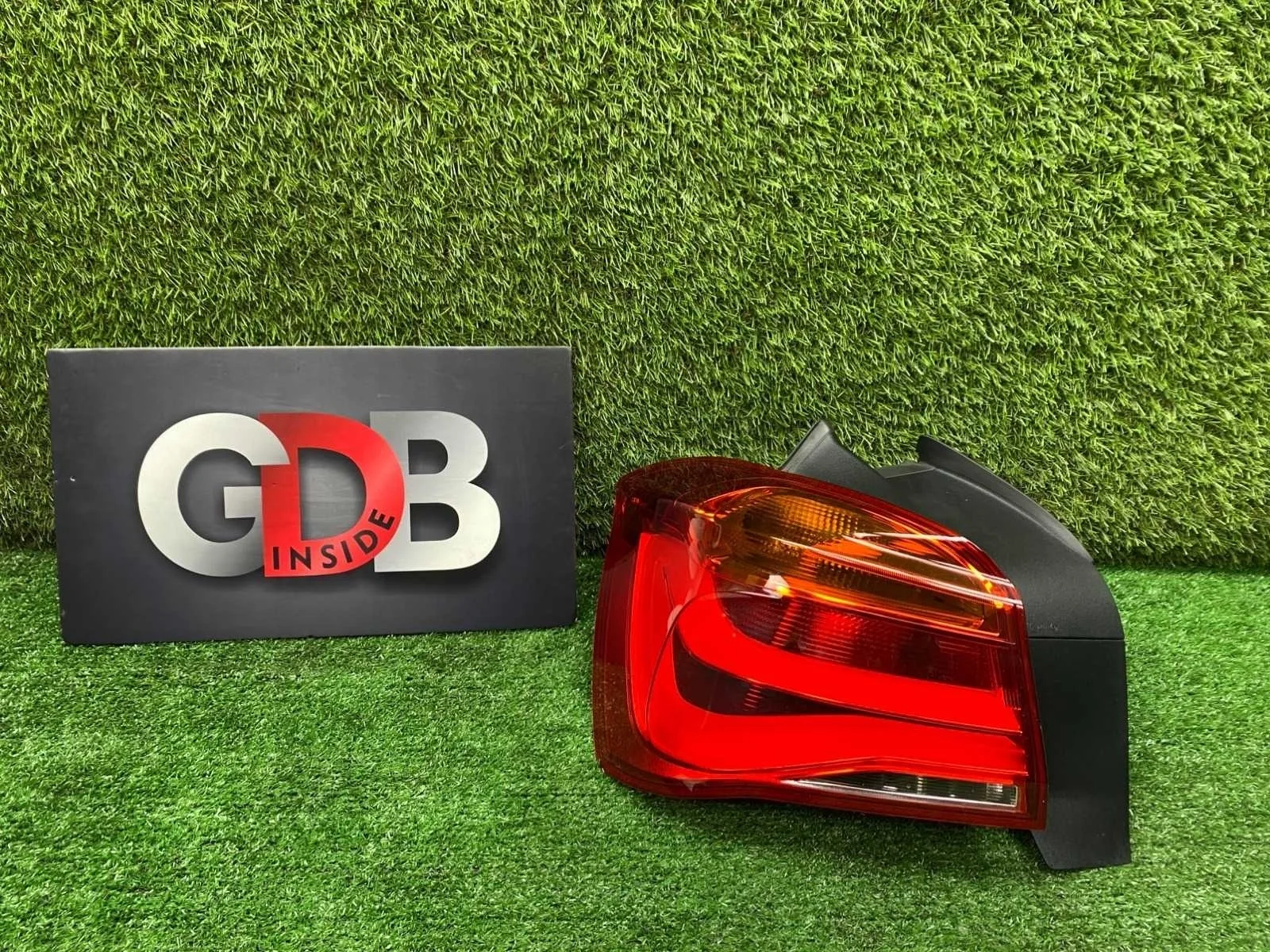 Фонарь BMW 1 series 31.07.2015 63217359017 F20 B38B15A, задний левый