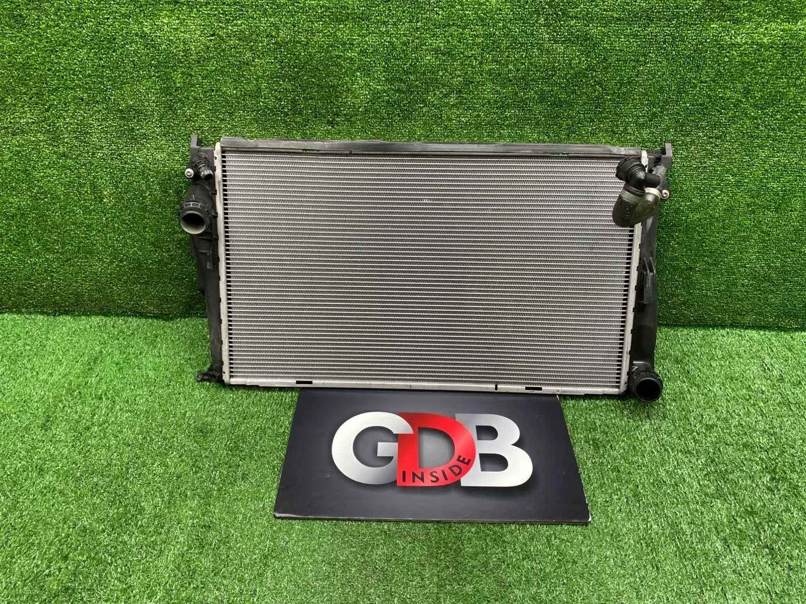 Радиатор ДВС BMW X1 23.03.2012 17117547059 E84 N20B20A