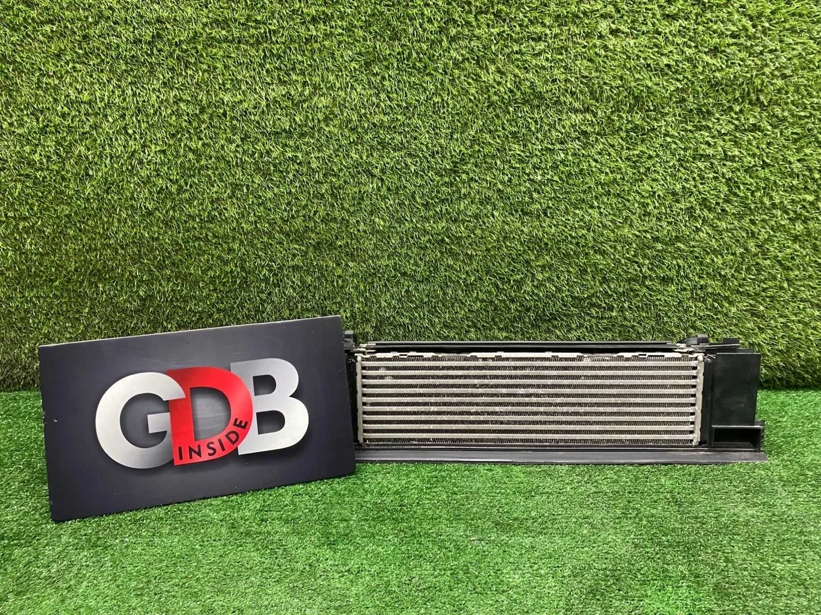 Интеркулер BMW 1 series 28.06.2013 17517600530 F20 N13B16A