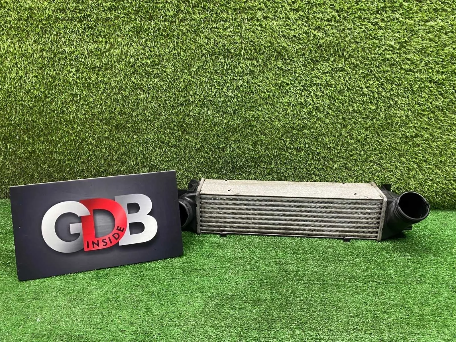 Интеркулер BMW 3 series 22.08.2007 17517540035 E92 N54B30A