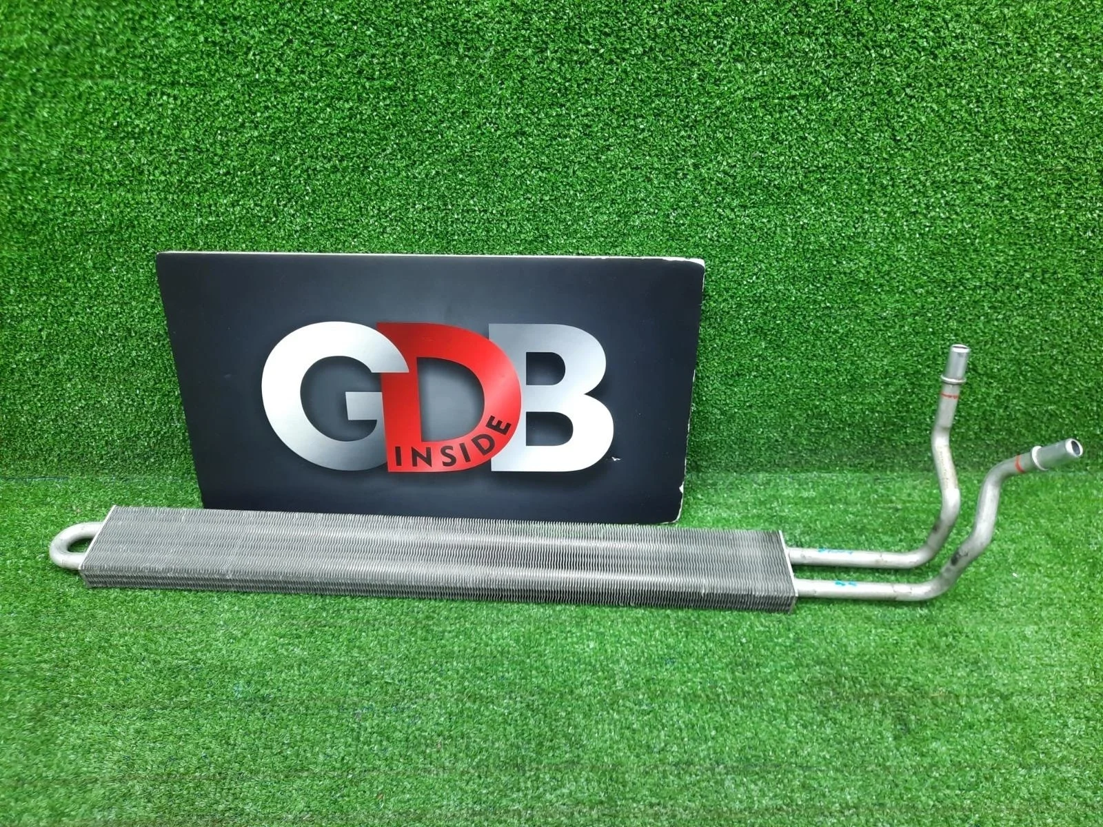 Радиатор охлаждения ГУР BMW X5 23.09.2011 17117606254 E70 N55B30A