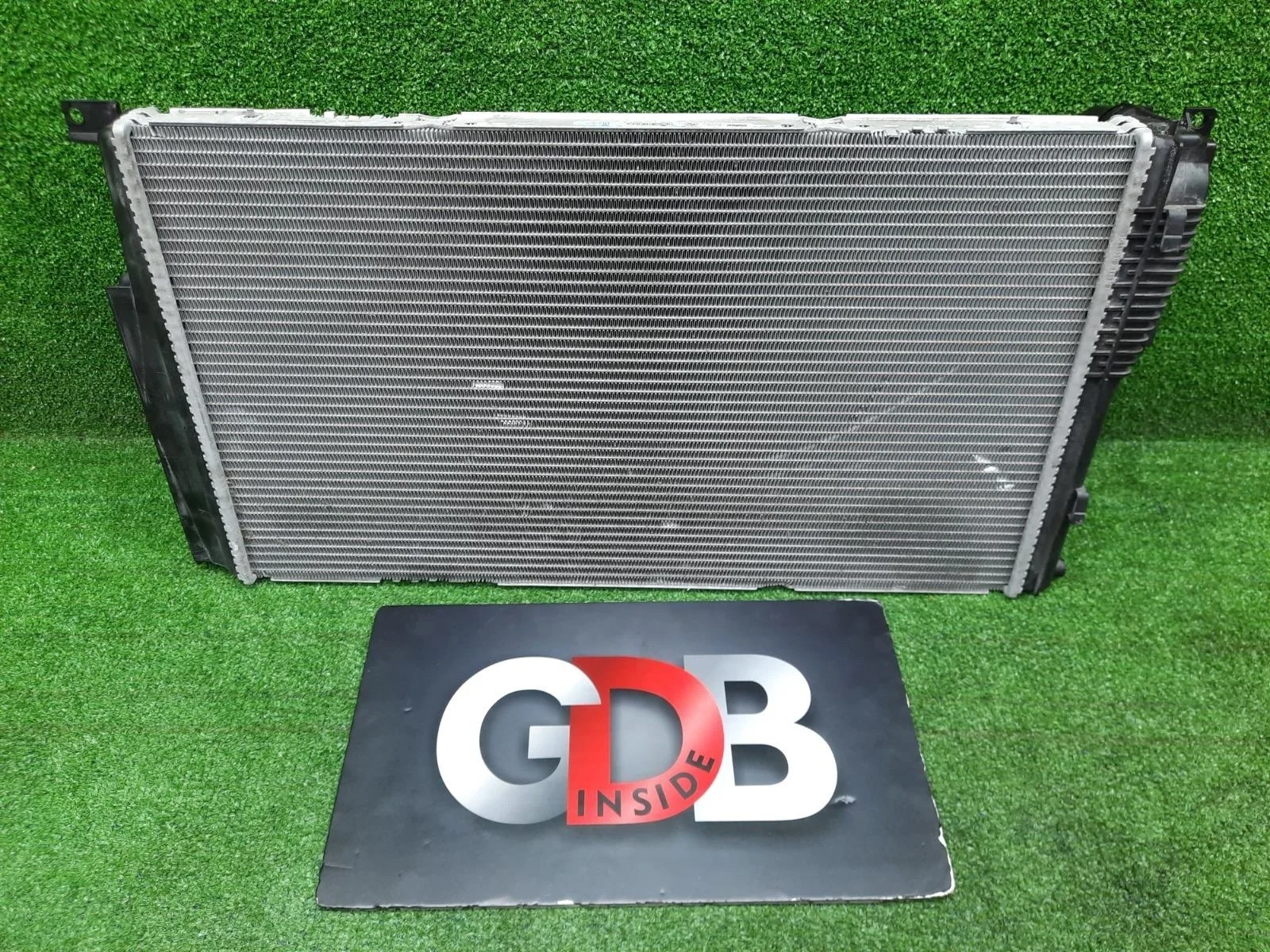 Радиатор ДВС BMW 1 series 22.09.2012 17118672102 F20 N13B16A, передний