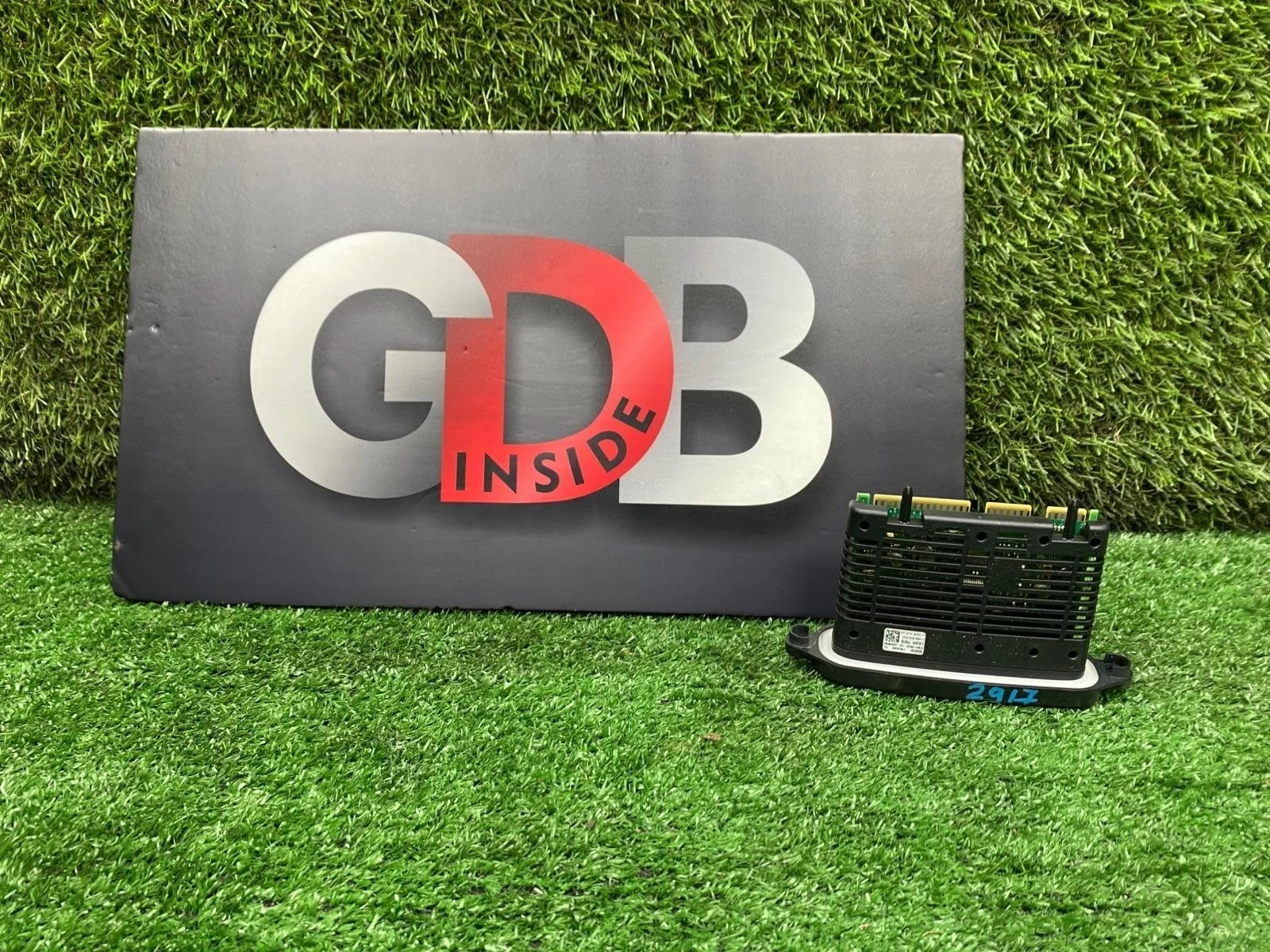 Блок управления фарой BMW 1 series 24.04.2012 63117316145 F20 N13B16A, передний