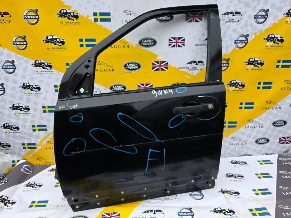 Дверь передняя левая LR Freelander 2 L359 дефект Freelander II (2006—2010)