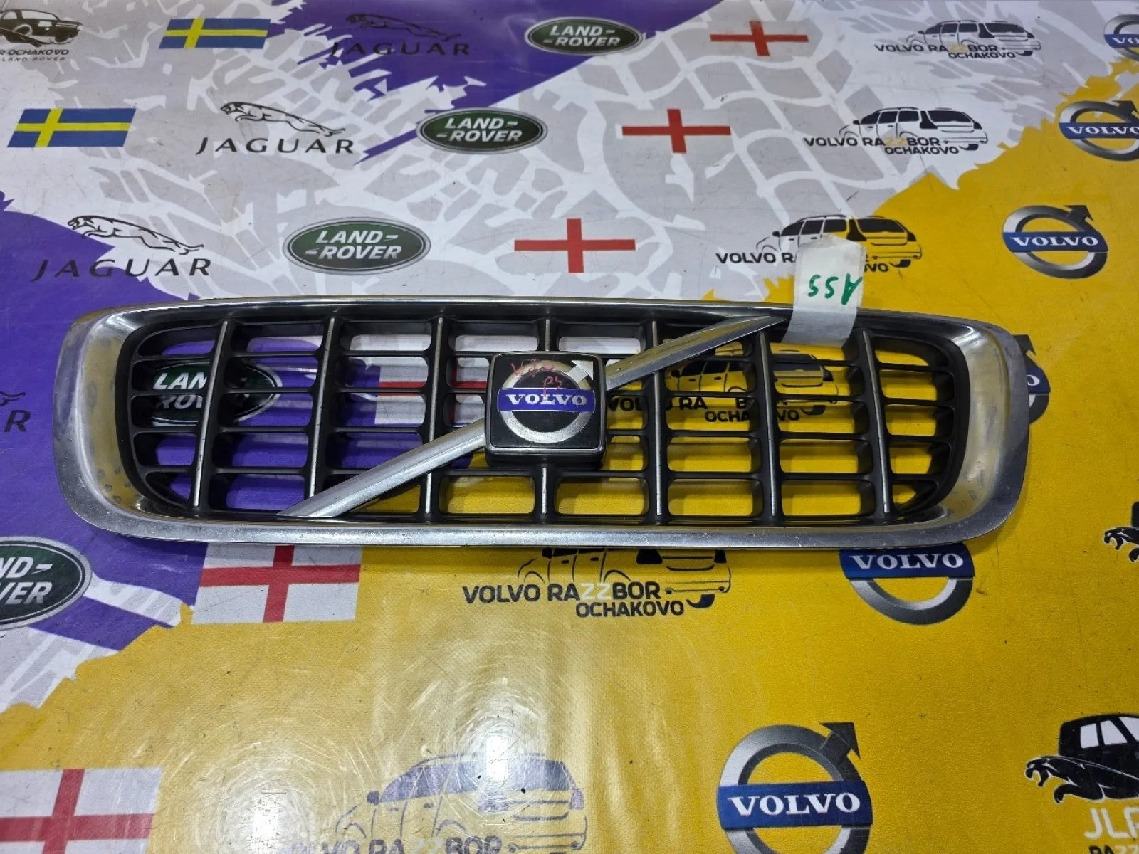 Решетка радиатора Volvo V70 2008-2013 Дорестайлинг V70 III (2007—2013)