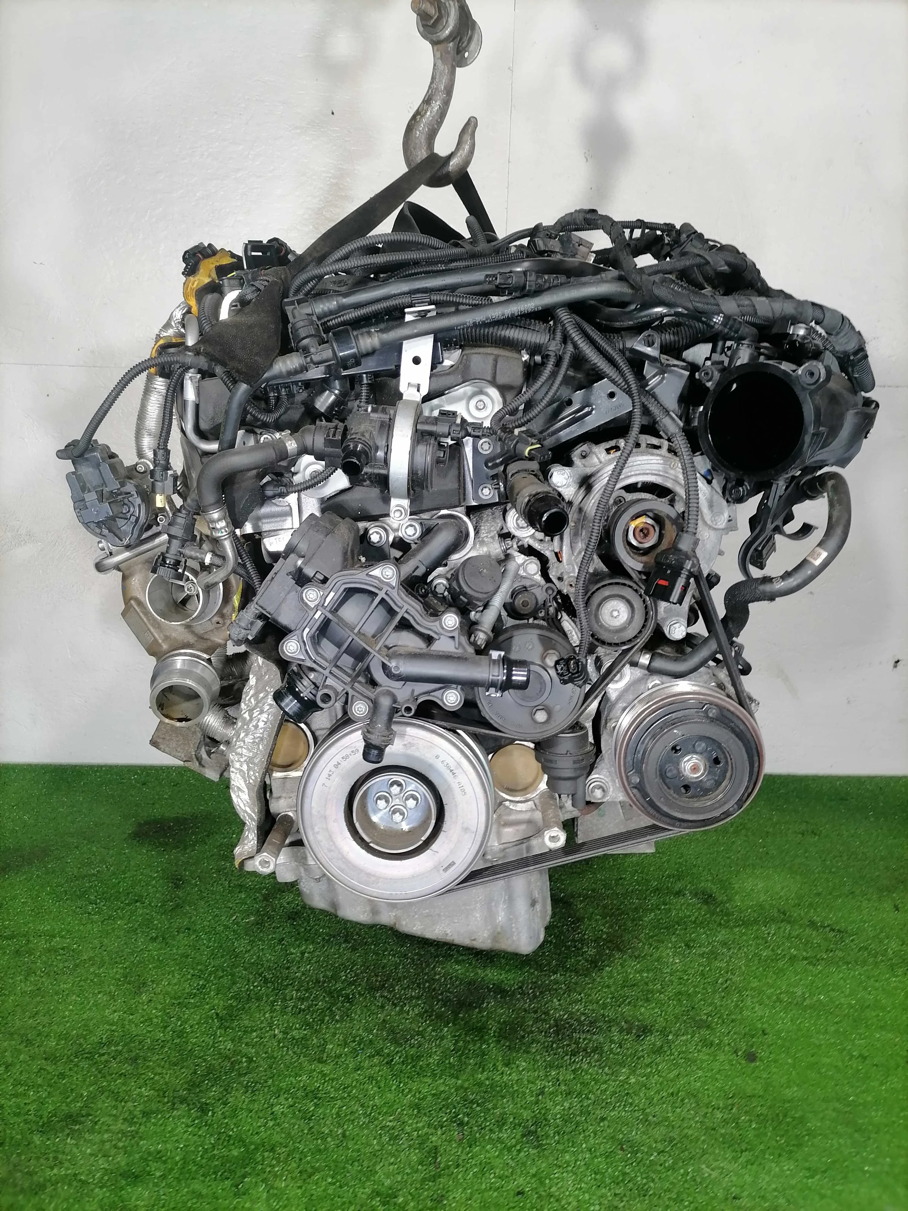 Генератор BMW 7-Series G11,G12 2015 - 2019 бензин 2.0 Автомат