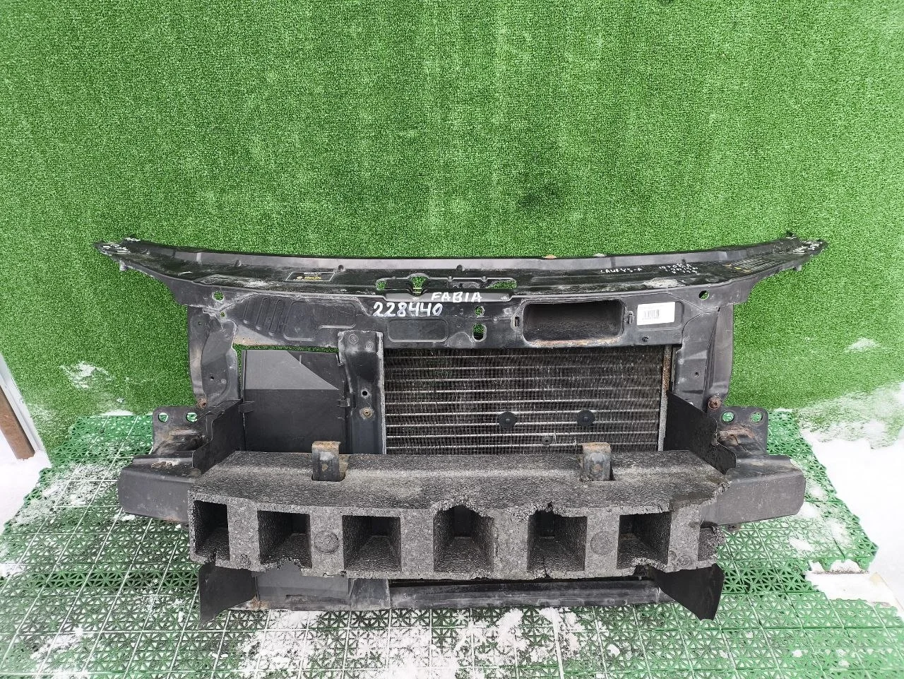 Панель передняя SKODA FABIA 2, ROOMSTER 2007- б/у FABIA 2(2007-2015);ROOMSTER(2007-2015)