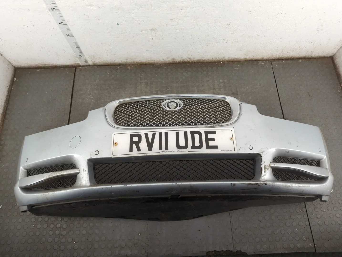 Бампер Jaguar XF 2007-2015 КПП автомат (АКПП) AJV6D Дизель 3 л Турбо