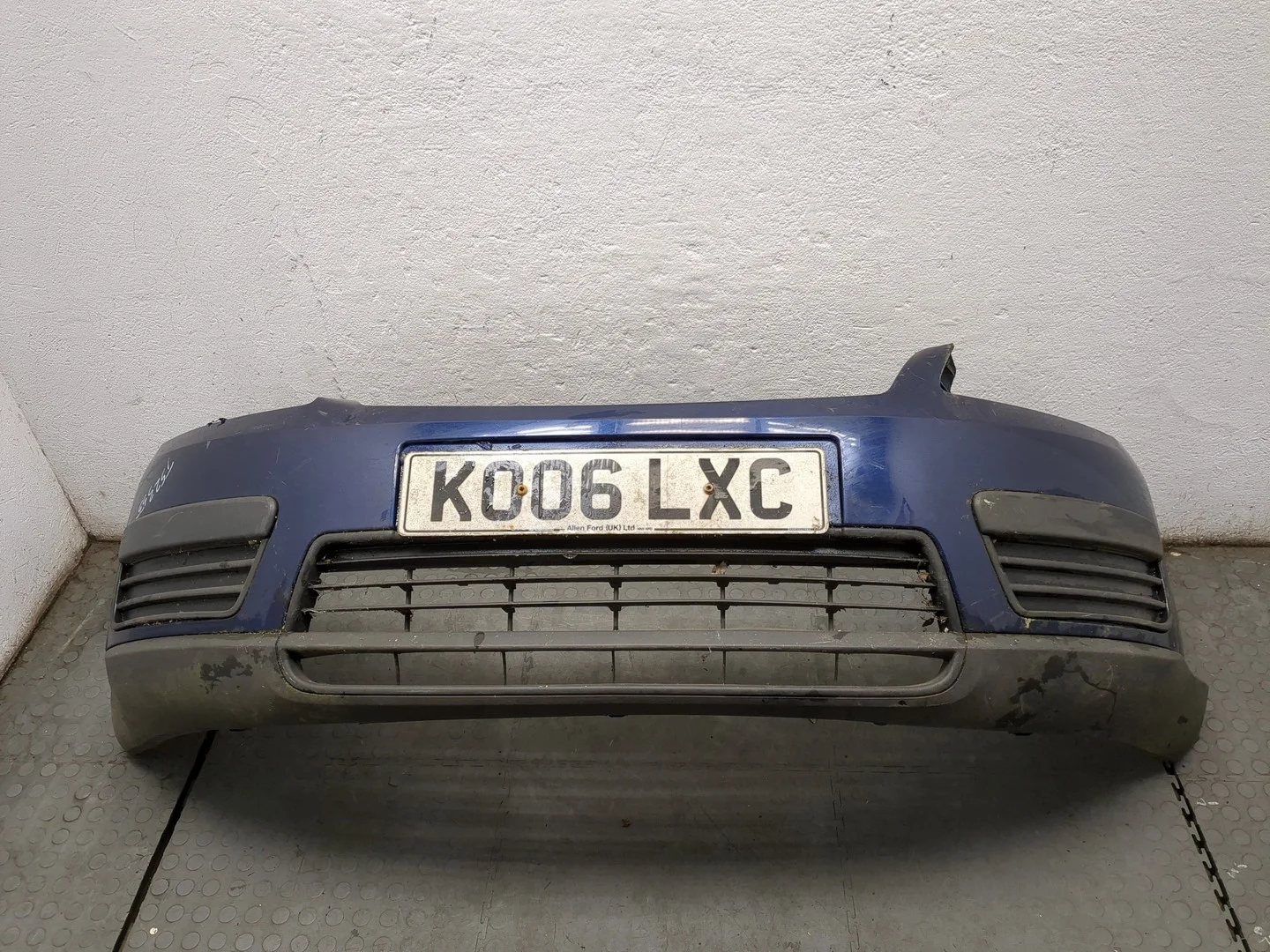 Бампер Ford C-Max 2002-2010 КПП 5-ст.мех.(МКПП) KKDA Дизель 1.8 л TDCI