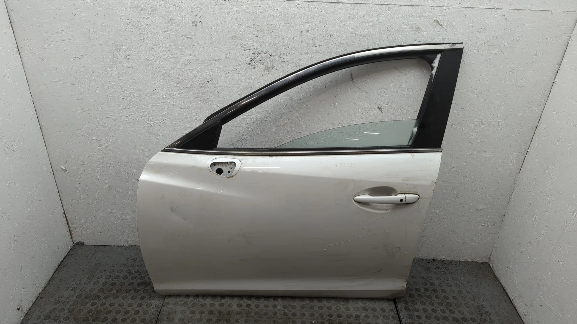 Дверь боковая (легковая) Mazda Mazda6 GJ 2012-2018 КПП 6-ст.мех.(МКПП) SH Дизель 2.2 л