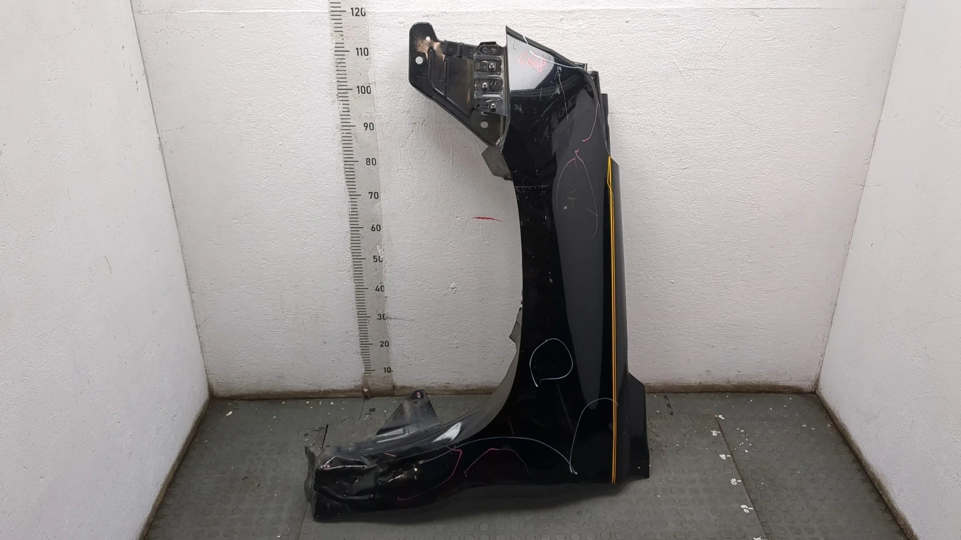 Крыло Cadillac Escalade 4 2014-2020  L86 Бензин 6.2 л Инжектор